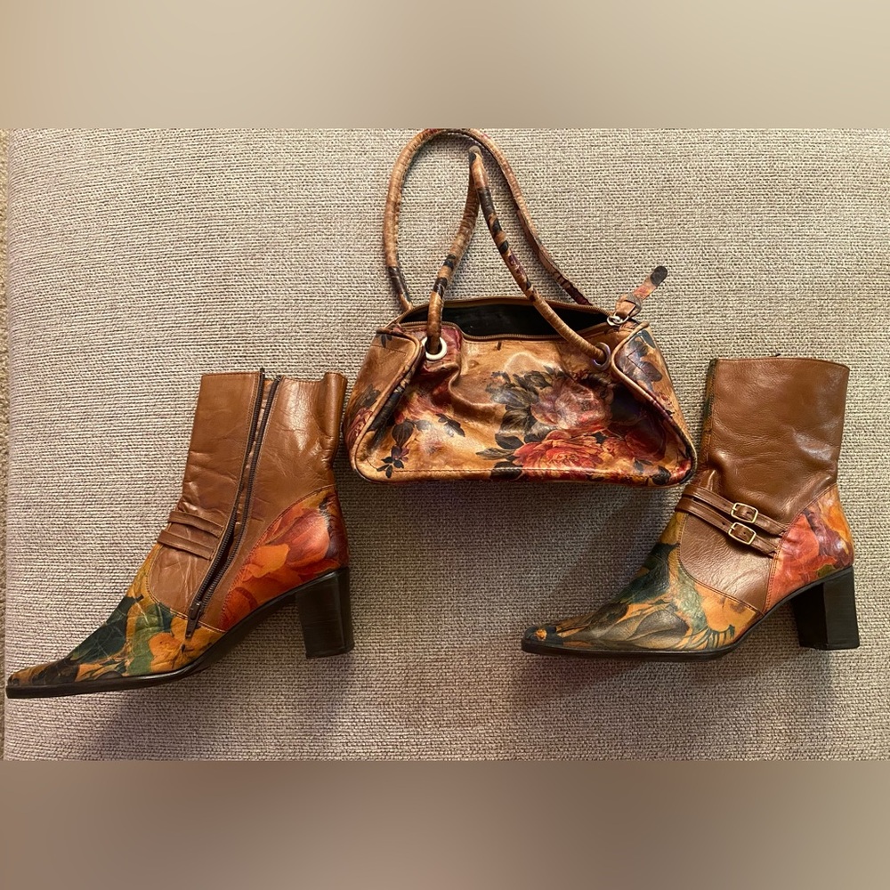 Boots & Satchel Set